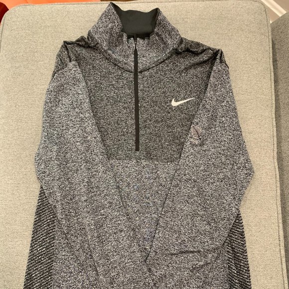 Nike Other - Nike Lightweight Golf 1/4 Zip